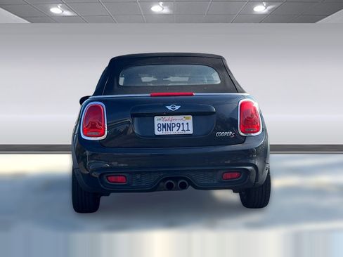 Used 2017 MINI Cooper S image 5