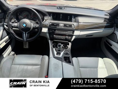 Used 2014 BMW M5 RWD image 24
