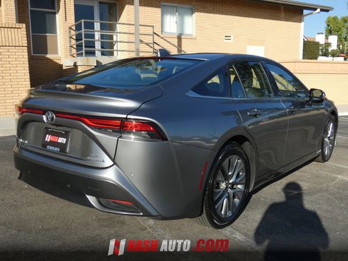 Used 2023 Toyota Mirai w/ Advanced Technology Package RWD image 8