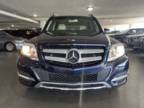 Used 2014 Mercedes-Benz GLK 350 4MATIC image 4