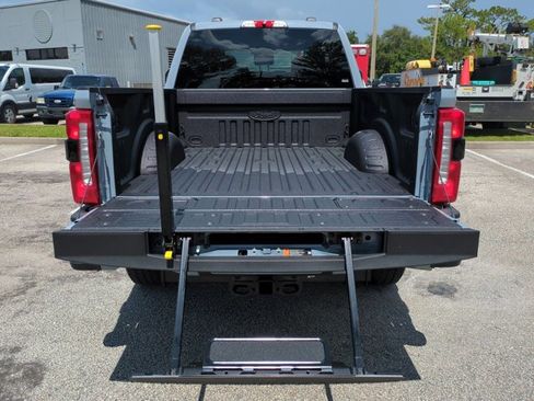 New 2026 Ford F250 Lariat w/ Black Appearance Package image 13
