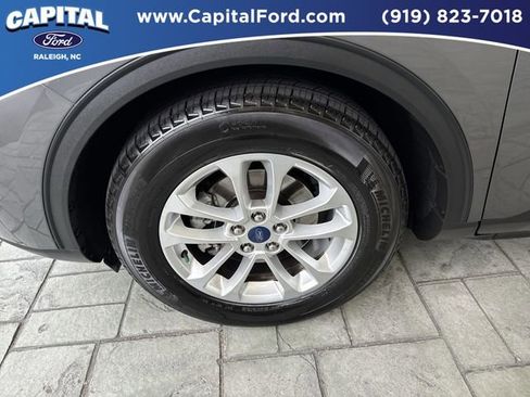 Certified 2022 Ford Escape SE w/ Convenience Package FWD image 13