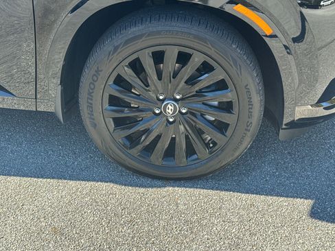 Used 2025 Hyundai Palisade Calligraphy image 12