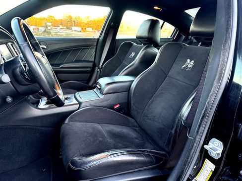 Used 2021 Dodge Charger Scat Pack w/ Plus Group image 3