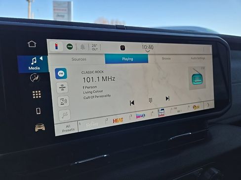 Used 2024 Jeep Wrangler Sport image 59