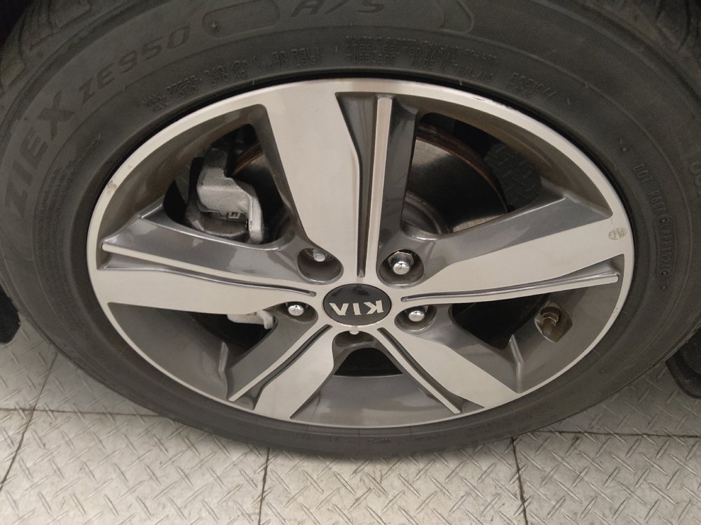 Used 2018 Kia Forte S FWD image 31