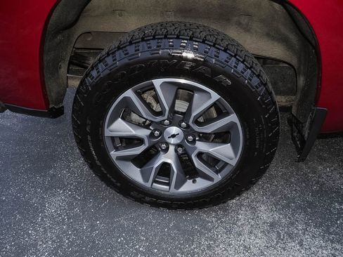 Used 2021 Chevrolet Silverado 1500 RST image 34