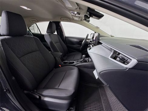 Certified 2025 Toyota Corolla LE image 24