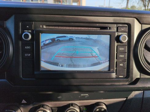 Used 2019 Toyota Tacoma SR w/ SX Package image 20