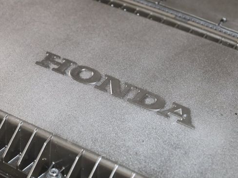 Used 2023 Honda Pilot Touring image 21