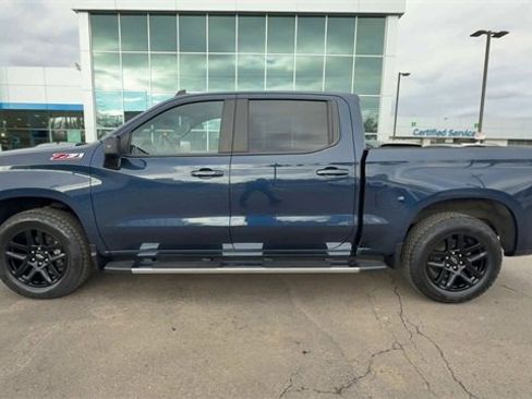 Used 2022 Chevrolet Silverado 1500 RST image 5