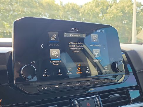 Certified 2025 Nissan Pathfinder SL w/ SL Premium Package FWD image 26