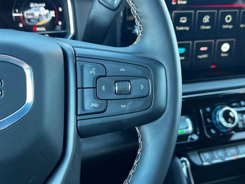 Used 2025 GMC Sierra 2500 AT4 AWD/4WD image 25