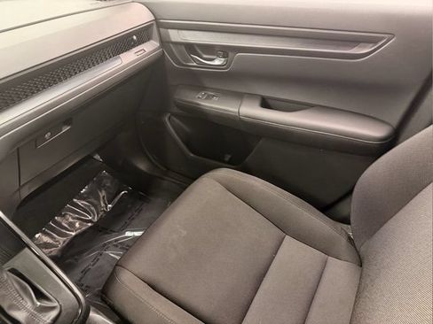 Certified 2025 Honda CR-V LX image 18