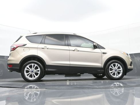 Used 2018 Ford Escape Titanium w/ Ford Safe & Smart Package image 39