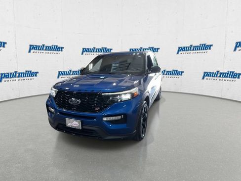 Certified 2021 Ford Explorer ST w/ Equipment Group 401A AWD/4WD image 4