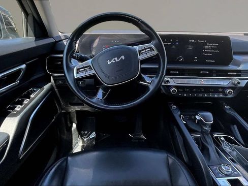 Certified 2025 Kia Telluride S AWD/4WD image 8