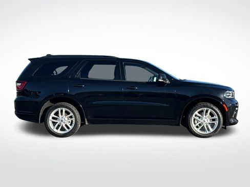 Used 2024 Dodge Durango GT image 2