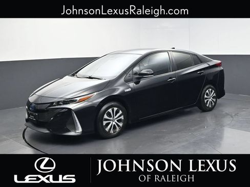 Used 2022 Toyota Prius Prime XLE FWD image 1