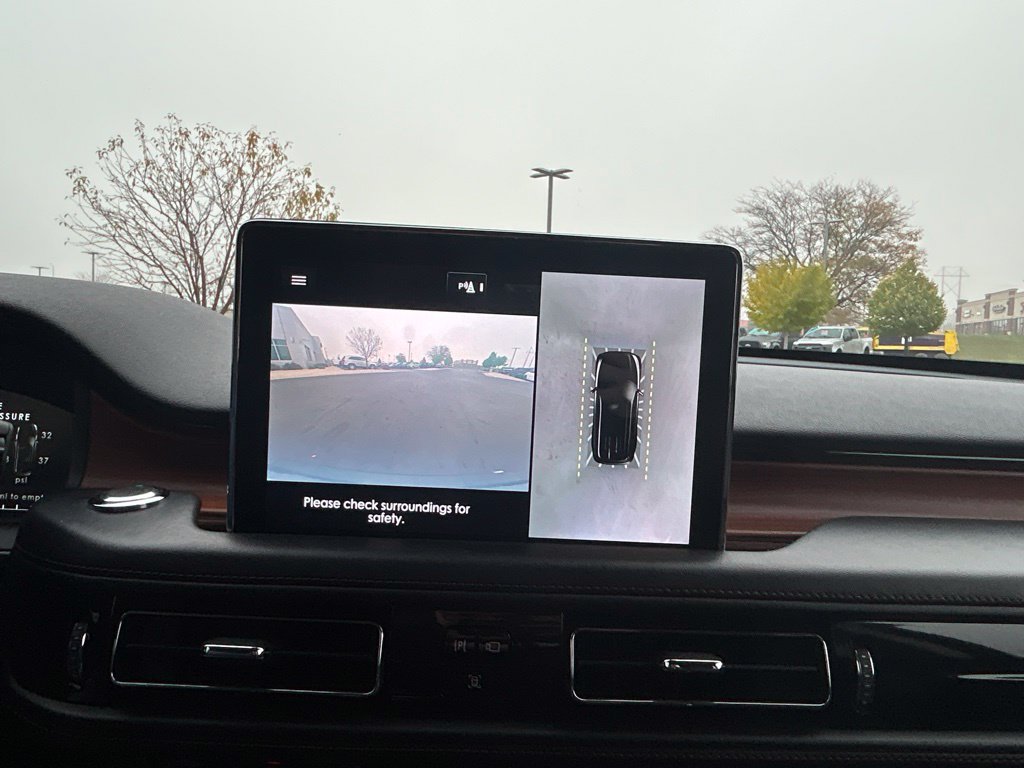 Certified 2020 Lincoln Aviator Reserve AWD/4WD image 21