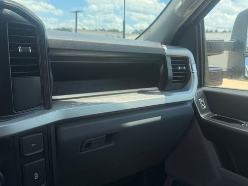 Used 2023 Ford F350 XL w/ XL Chrome Package AWD/4WD image 16