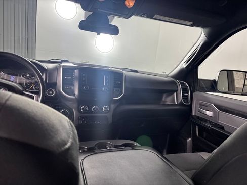 Used 2021 RAM 2500 Big Horn AWD/4WD image 17