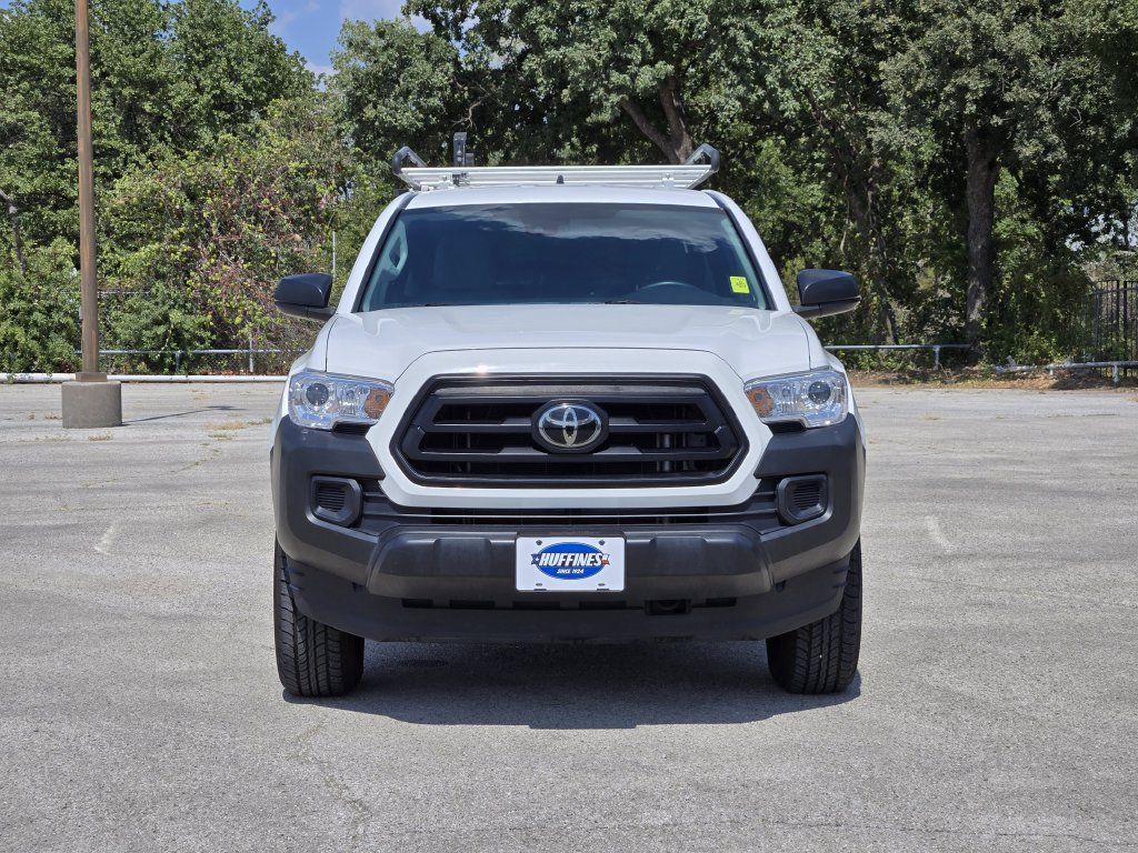 Used 2022 Toyota Tacoma SR RWD image 2