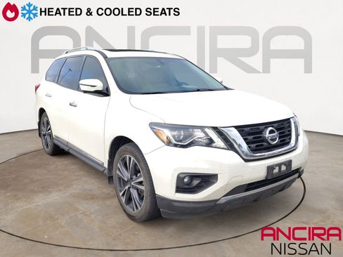 Used 2018 Nissan Pathfinder Platinum FWD image 1