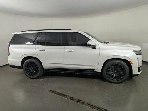 Used 2023 Cadillac Escalade Sport Platinum image 8