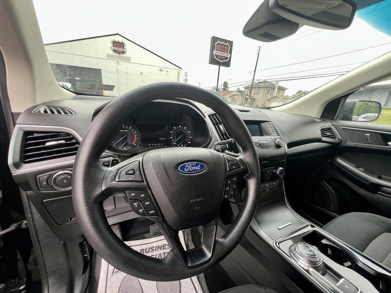 Used 2019 Ford Edge SE AWD/4WD image 14