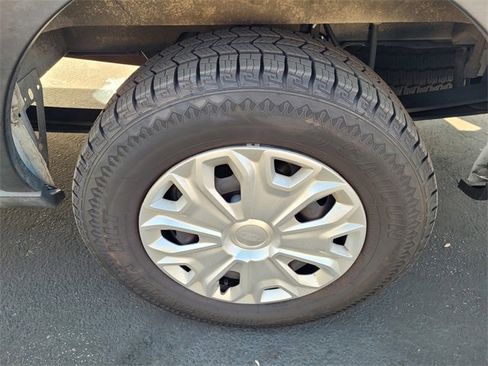 Used 2023 Ford Transit 350 XLT image 24