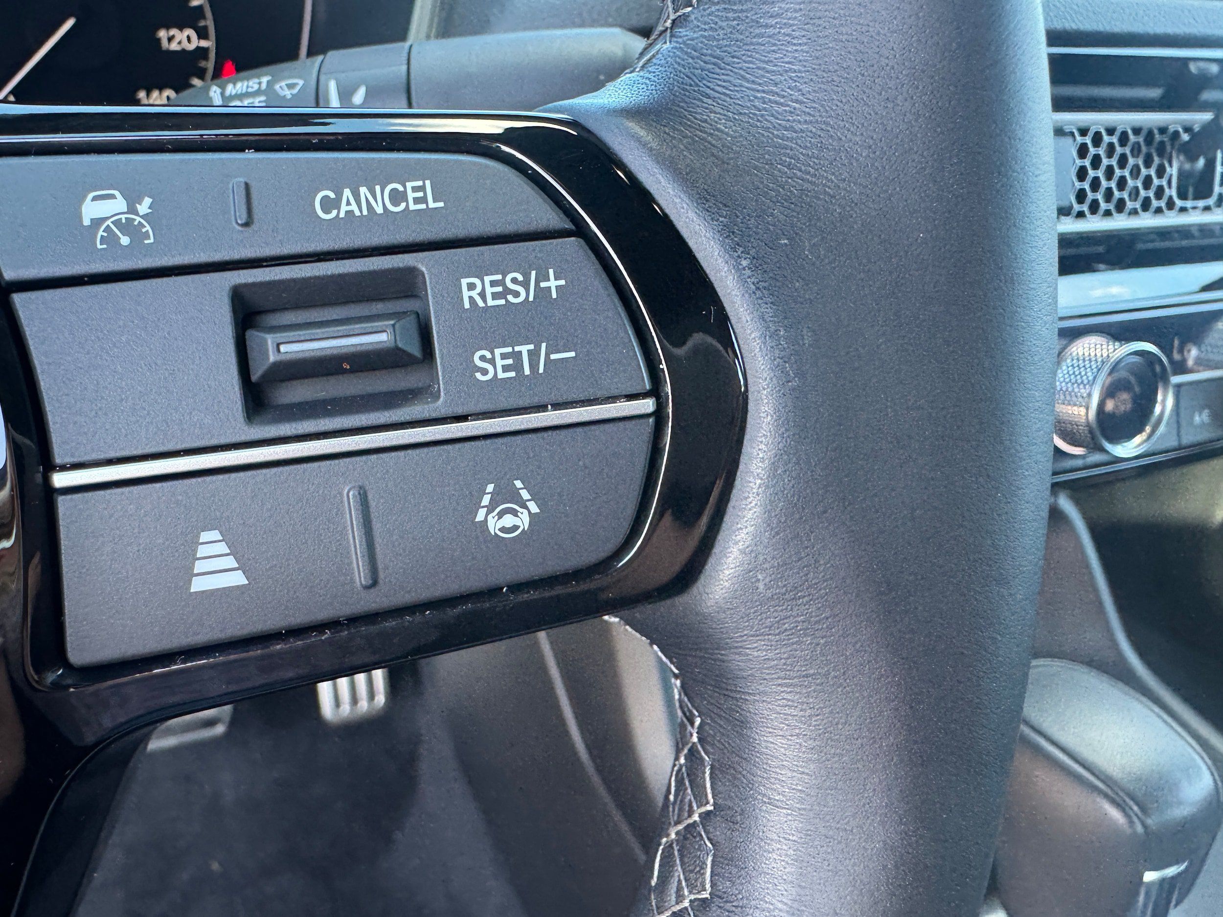 Used 2025 Honda Civic Sport image 16