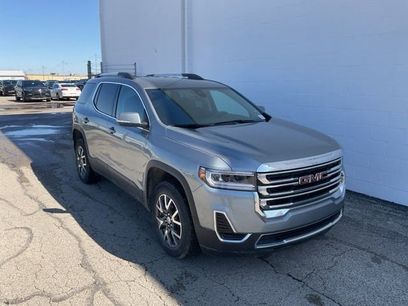 Used 2023 GMC Acadia SLE w/ Driver Convenience Package