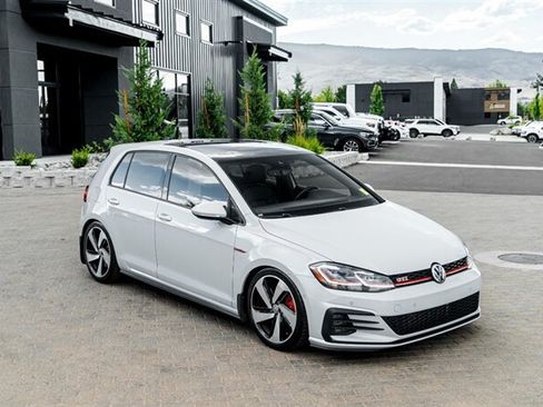Used 2019 Volkswagen GTI 4-Door FWD image 7