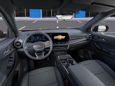 New 2027 Chevrolet Equinox LT w/ Convenience Package II AWD/4WD image 15