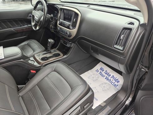 Used 2021 GMC Canyon Denali image 21