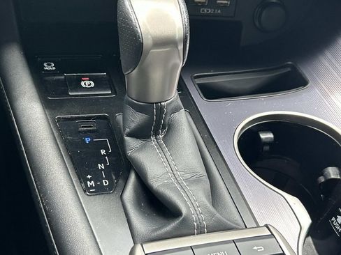 Used 2022 Lexus RX 350 F Sport w/ Accessory Package AWD/4WD image 32