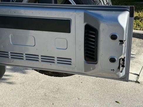 Used 2018 Jeep Wrangler Unlimited Sport S image 37