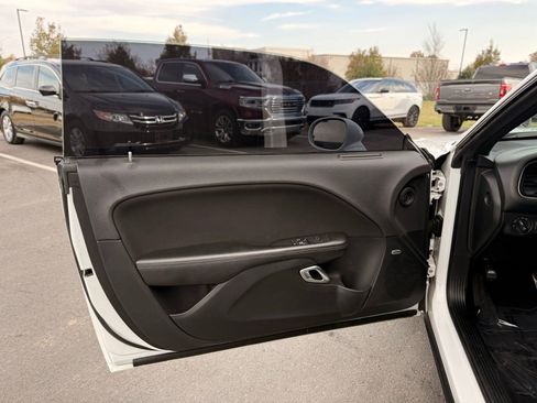 Used 2018 Dodge Challenger R/T Scat Pack image 17