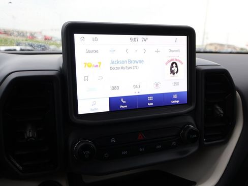 Certified 2024 Ford Bronco Sport Heritage w/ Heritage Convenience Package AWD/4WD image 32