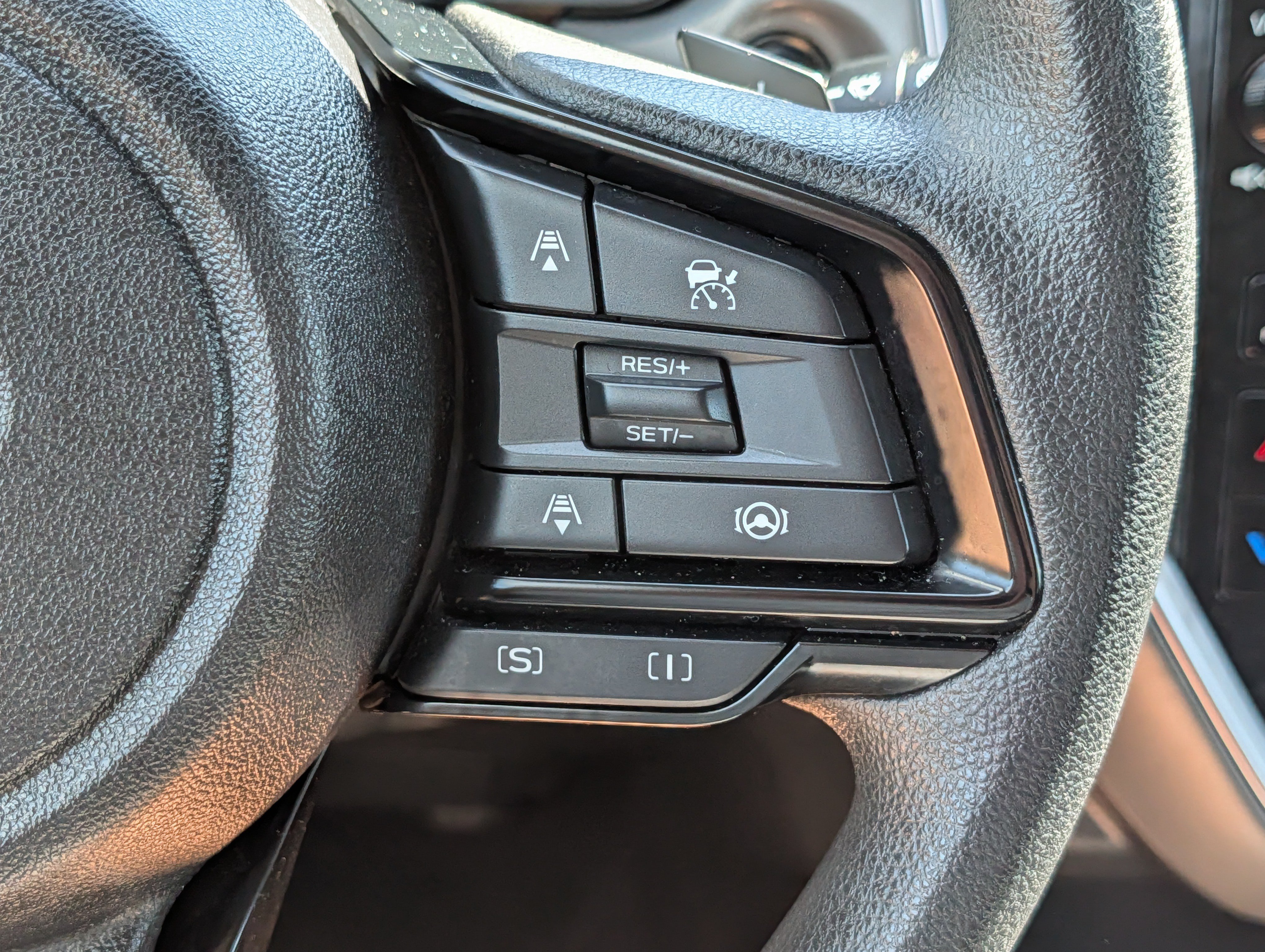 Certified 2025 Subaru Crosstrek 2.5i Premium AWD/4WD image 30