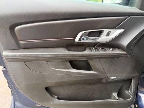 Used 2017 GMC Terrain SLE w/ Convenience Package FWD image 16