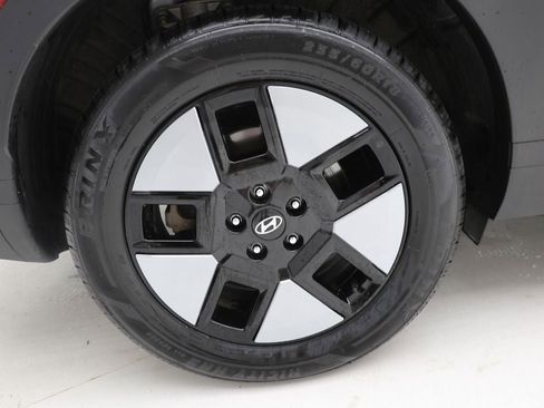 Used 2025 Hyundai Santa Fe SEL image 9