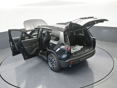 New 2026 Jeep Cherokee Limited image 62