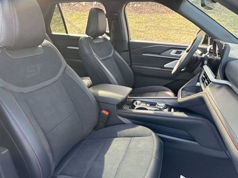New 2026 Ford Explorer ST AWD/4WD image 15