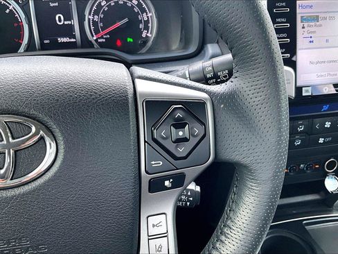 Used 2020 Toyota 4Runner Limited RWD image 12