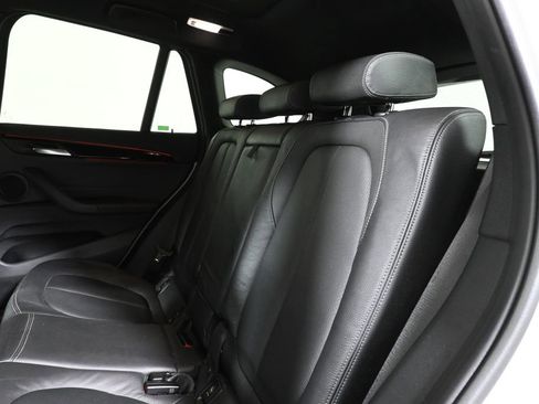 Used 2018 BMW X1 xDrive28i image 5