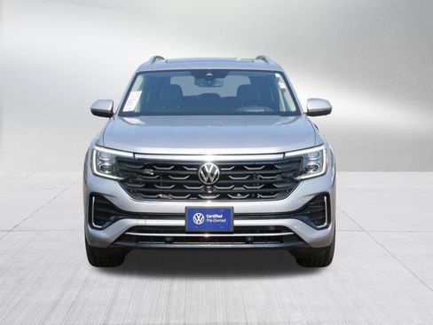 Certified 2026 Volkswagen Atlas SEL Premium R-Line AWD/4WD image 2