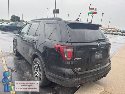 Used 2018 Ford Explorer Sport w/ Equipment Group 401A AWD/4WD image 3