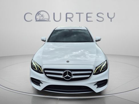 Used 2019 Mercedes-Benz E 300 image 10